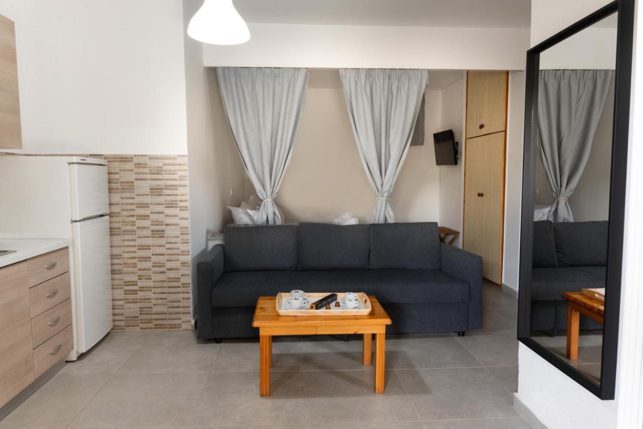 Aelia Apartment Метаморфоси Екстериор снимка